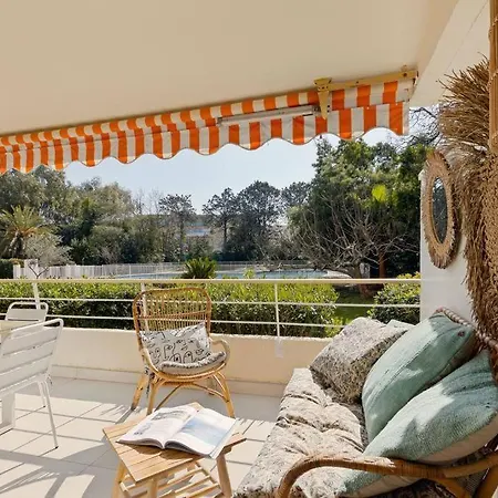 Apartmán St. Tropez Superbe T4. Centre Ville, A 100m! *