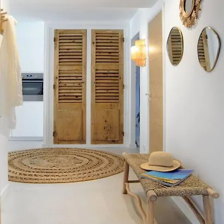 Apartment St. Tropez Superbe T4. Centre Ville, A 100m! *